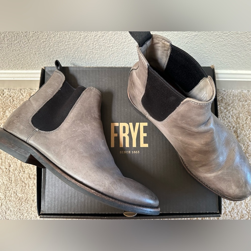 Frye Mens Ben Chelsea Boots
